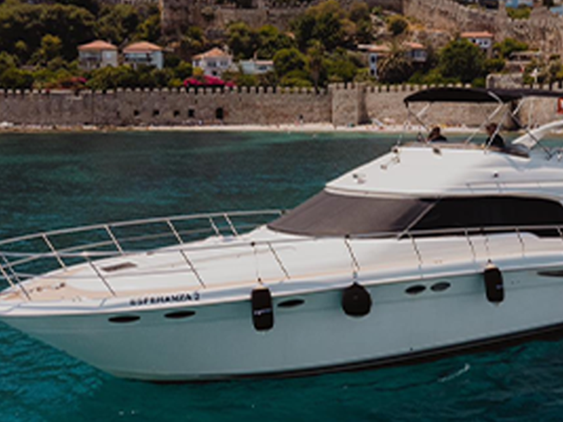 10 Kişilik Yemekli Yat Turu